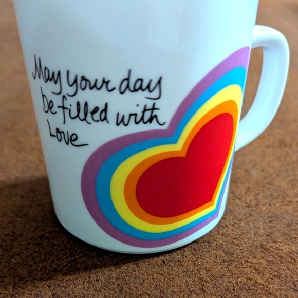 Vintage New Avon 1983 Coffee "The Love Mug" Rainbow Heart - Picture 3 of 4
